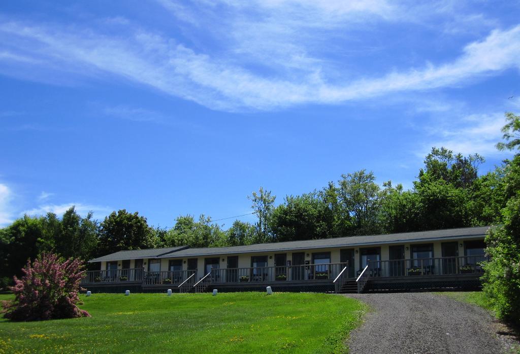 Basinview Motel Smiths Cove Exterior photo