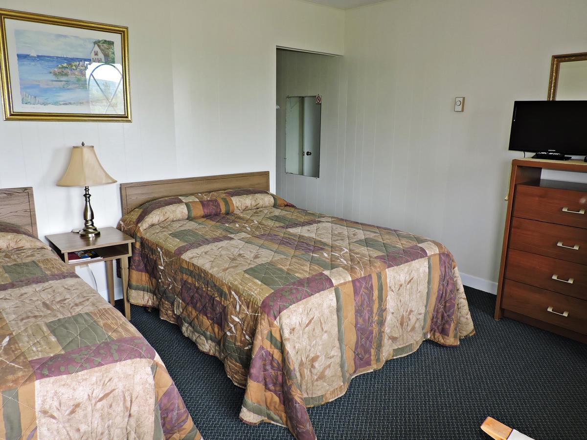 Basinview Motel Smiths Cove Exterior photo